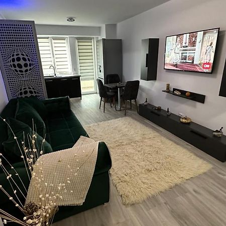 Appartement Apartament Lux Bacovia 2 à Bacău Extérieur photo