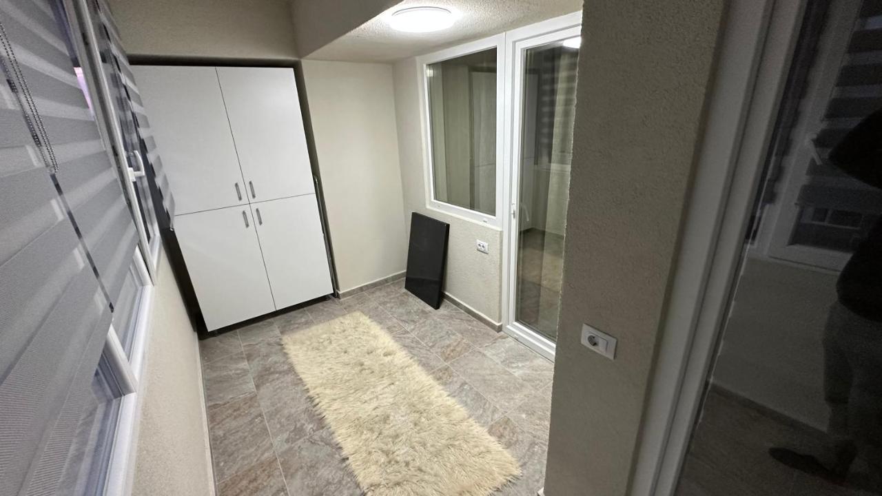 Appartement Apartament Lux Bacovia 2 à Bacău Extérieur photo
