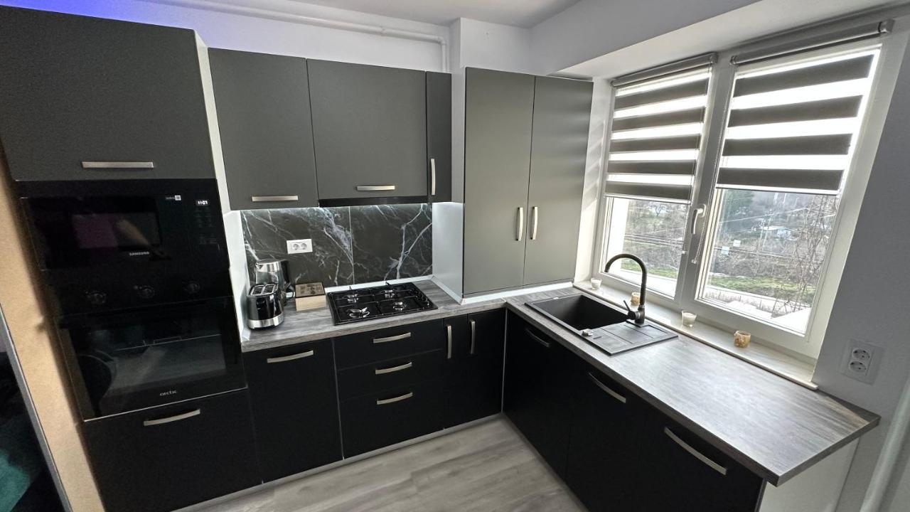 Appartement Apartament Lux Bacovia 2 à Bacău Extérieur photo